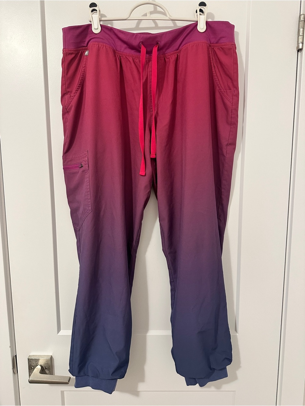 Figs Technical Collection Pink Purple Ombre Zamora Scrub Jogger Pants Size XL